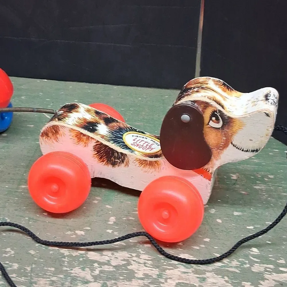 Vintage1979 Fisher-Price Roly Raccoon #172 Chatter Telephone, little Snoopy #693